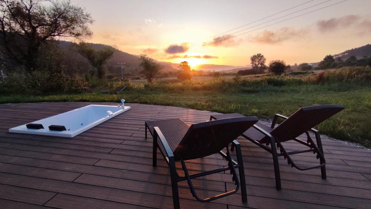 Luzada Glamping Burbujas - Designed For Adults Hotel Juances Екстериор снимка