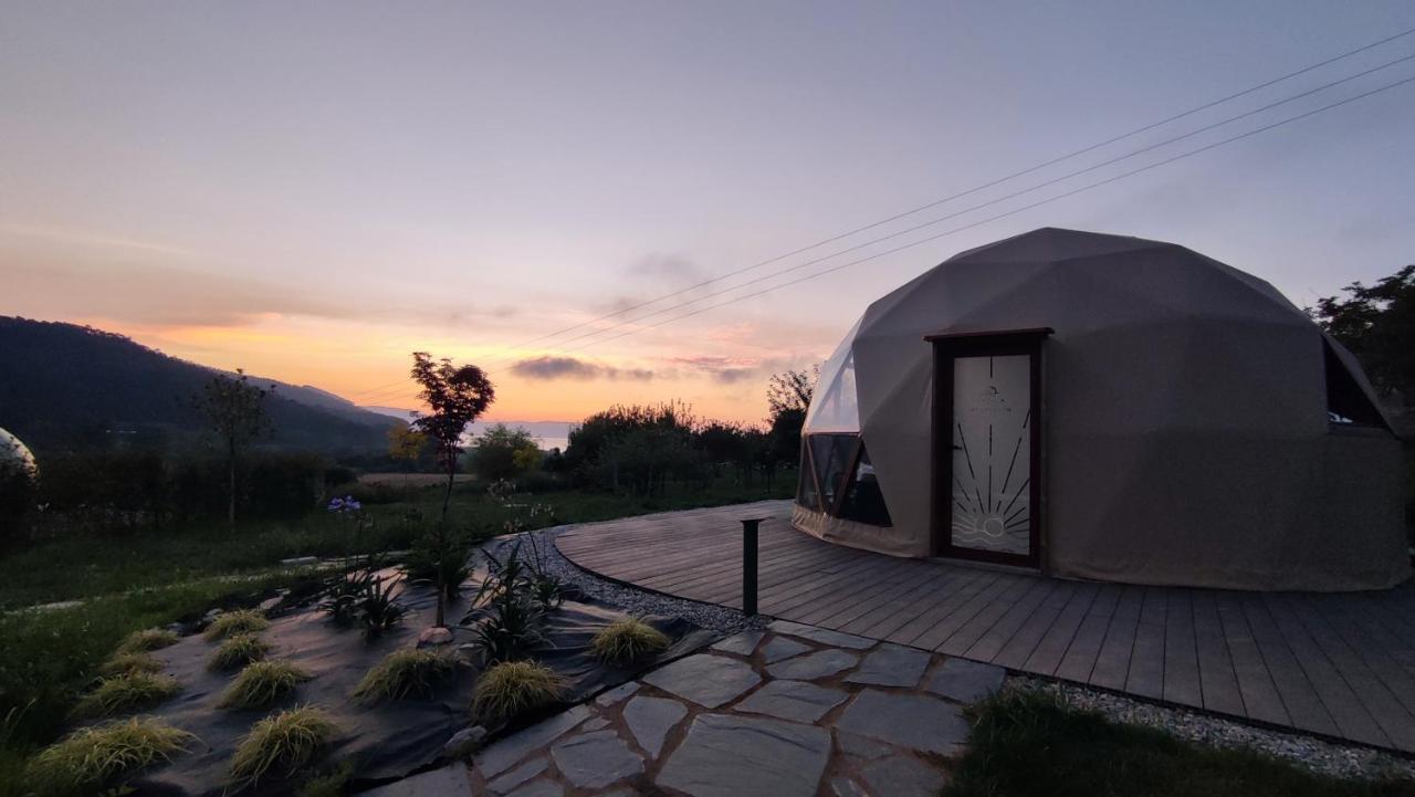 Luzada Glamping Burbujas - Designed For Adults Hotel Juances Екстериор снимка